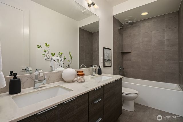 1525 4th Street, Kirkland, WA 98033