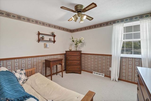 7120 Lakeview Drive, Parma, OH 44129