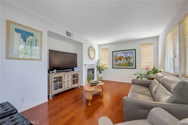 3819 Saint Austell, Perris, CA 92571
