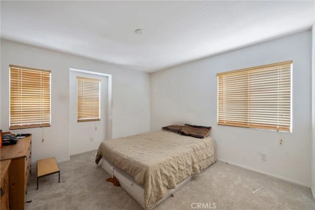 3819 Saint Austell, Perris, CA 92571