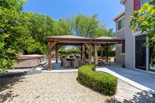 3819 Saint Austell, Perris, CA 92571