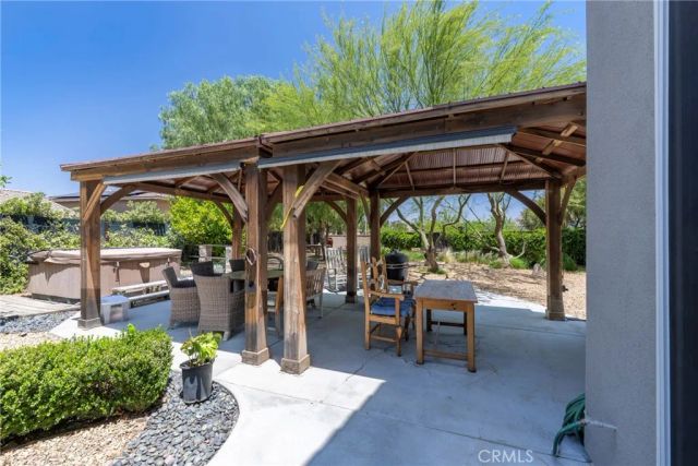 3819 Saint Austell, Perris, CA 92571