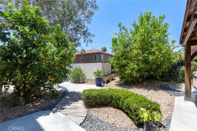 3819 Saint Austell, Perris, CA 92571