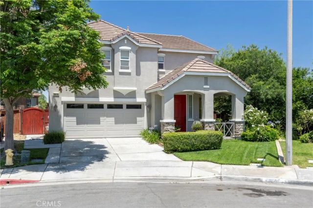 3819 Saint Austell, Perris, CA 92571