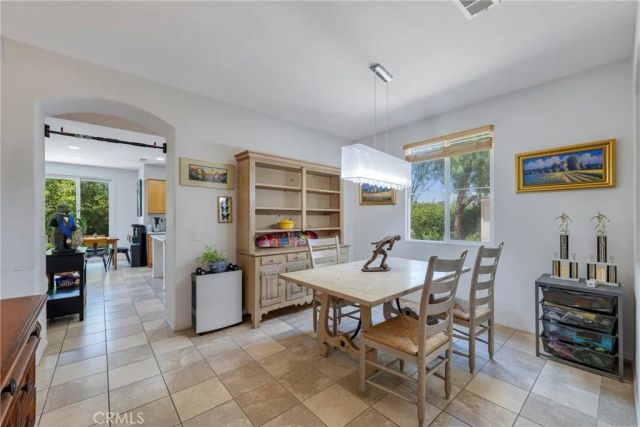 3819 Saint Austell, Perris, CA 92571