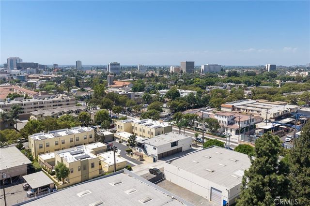 812 E Santa Ana, Santa Ana, CA 92701