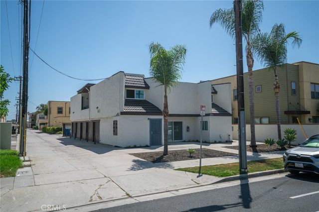 812 E Santa Ana, Santa Ana, CA 92701
