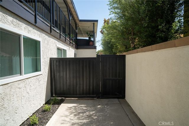 812 E Santa Ana, Santa Ana, CA 92701