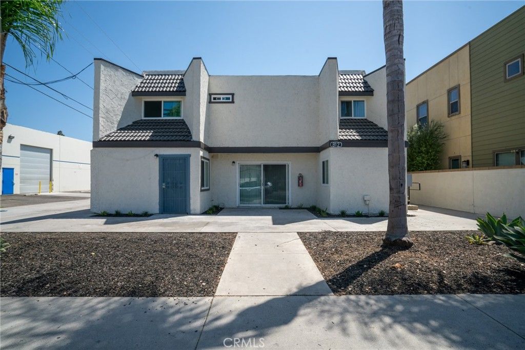 812 E Santa Ana, Santa Ana, CA 92701