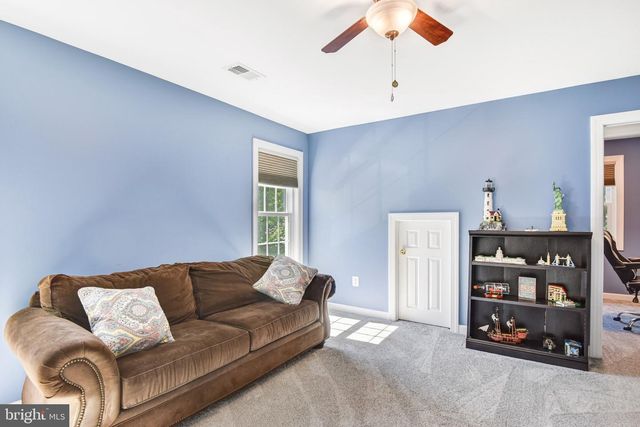 5200 SWAIN DR, Warrenton, VA 20187