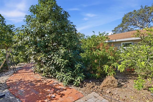 14108 110TH TERRACE, Largo, FL 33774