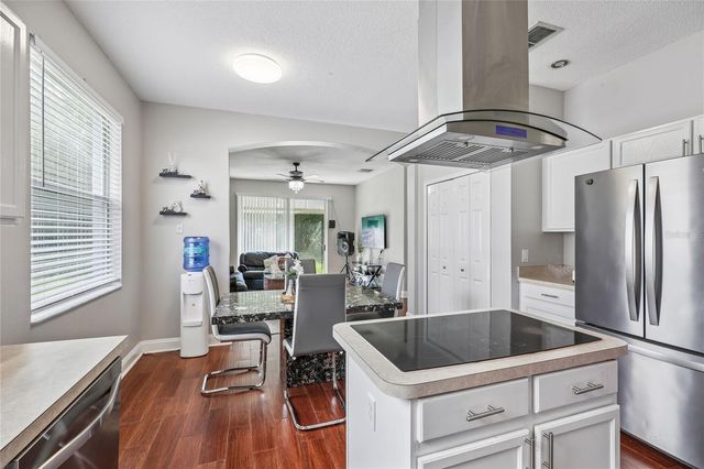 1982 LOCUST BERRY DRIVE, Kissimmee, FL 34743