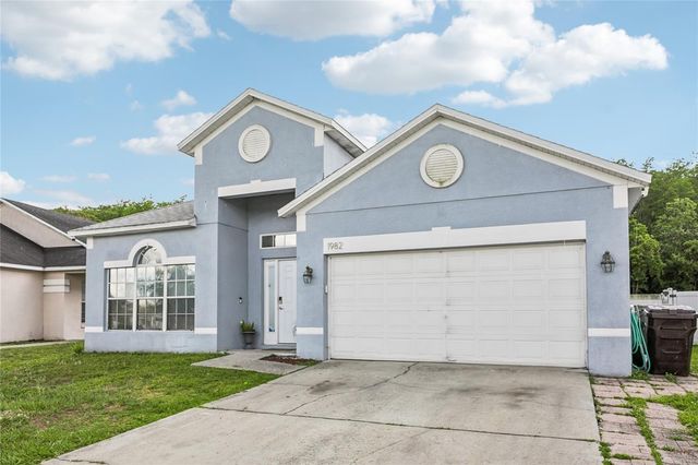 1982 LOCUST BERRY DRIVE, Kissimmee, FL 34743