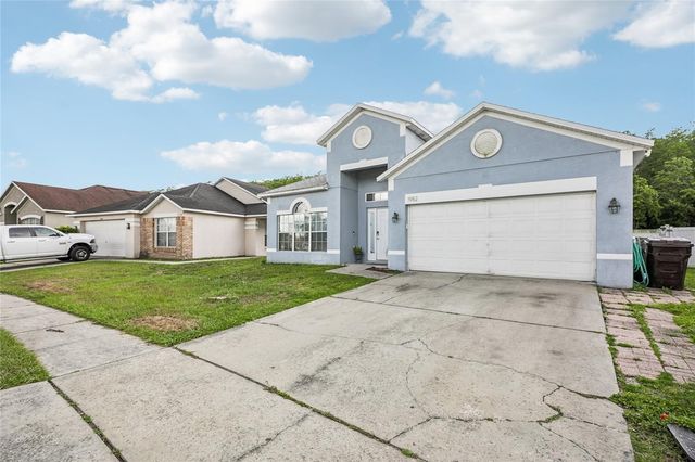 1982 LOCUST BERRY DRIVE, Kissimmee, FL 34743