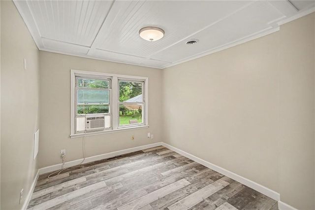 2409 Linden Drive, Kansas City, KS 66106