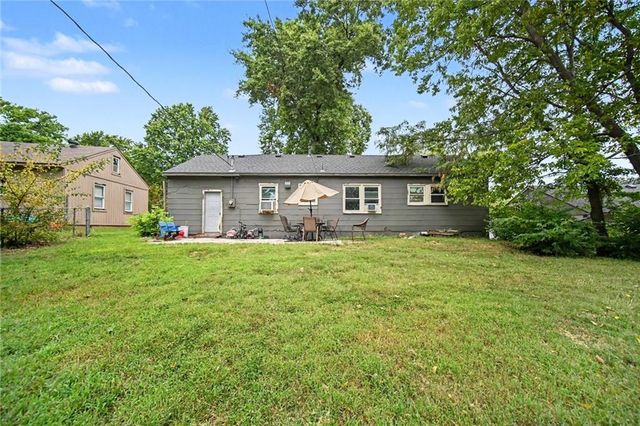 2409 Linden Drive, Kansas City, KS 66106