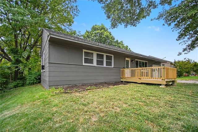 2409 Linden Drive, Kansas City, KS 66106