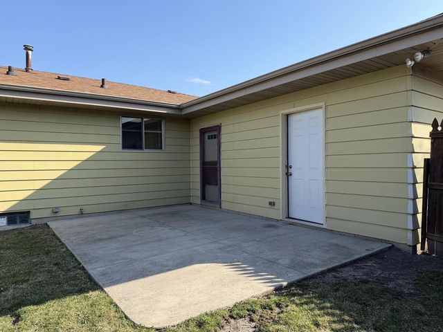 1624 State STREET, Union Grove, WI 53182