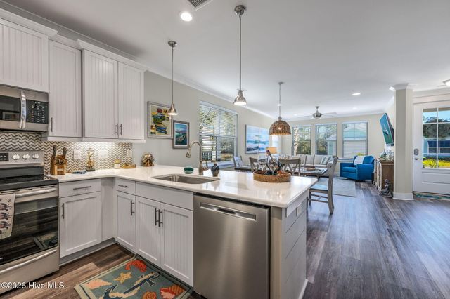 2085 Manor Parc Drive, Calabash, NC 28467