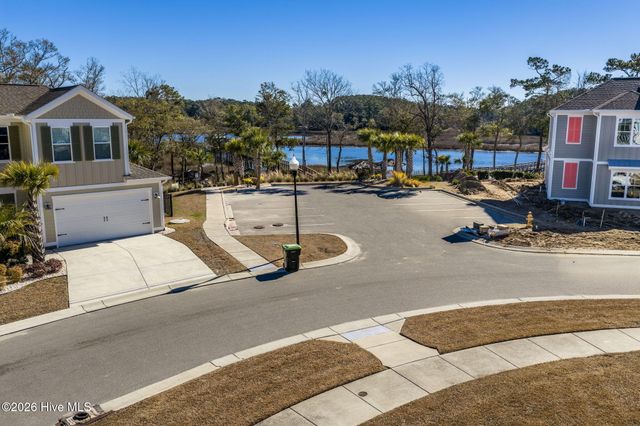 2085 Manor Parc Drive, Calabash, NC 28467
