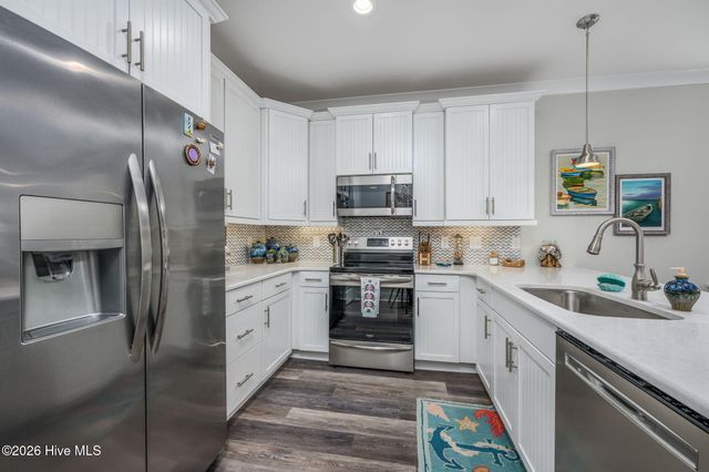 2085 Manor Parc Drive, Calabash, NC 28467