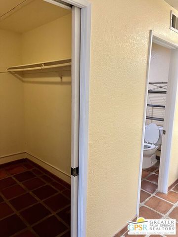 2657 N Whitewater Club Drive, Palm Springs, CA 92262