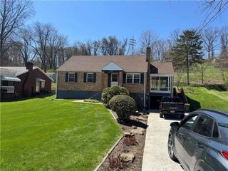 2251 Montgomery Road, Franklin Park, PA 15143