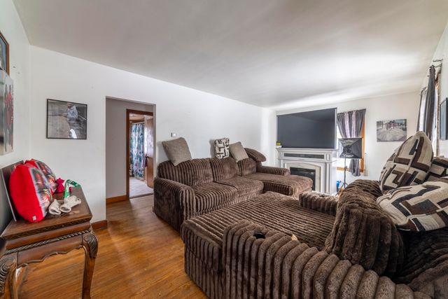 132 Hendricks Street, Michigan City, IN 46360