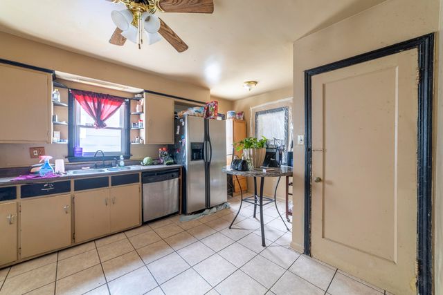 132 Hendricks Street, Michigan City, IN 46360