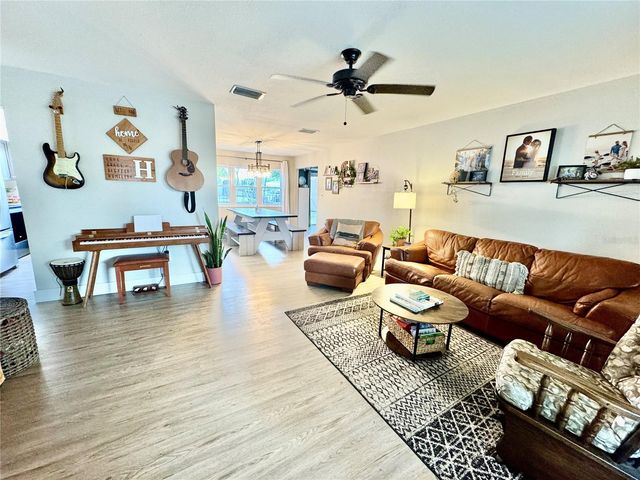 4400 MCKIBBEN DRIVE, North Port, FL 34287