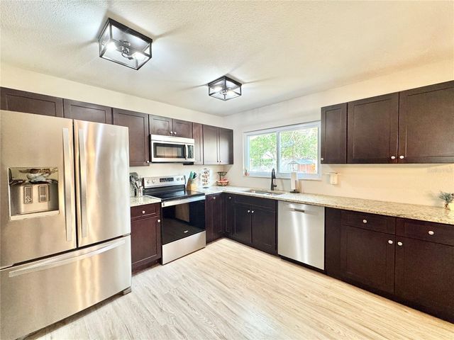4400 MCKIBBEN DRIVE, North Port, FL 34287