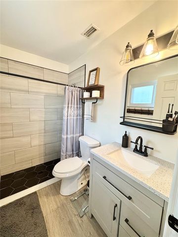 4400 MCKIBBEN DRIVE, North Port, FL 34287