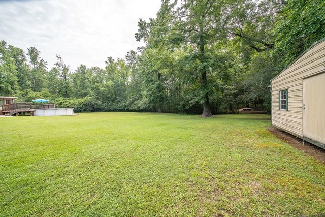 555 Shenandoah Drive, Cataula, GA 31804