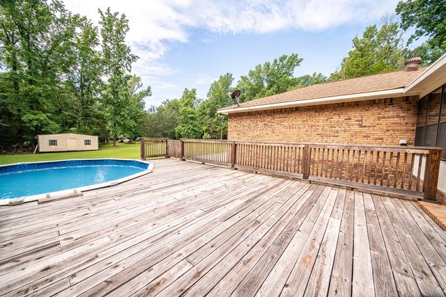 555 Shenandoah Drive, Cataula, GA 31804