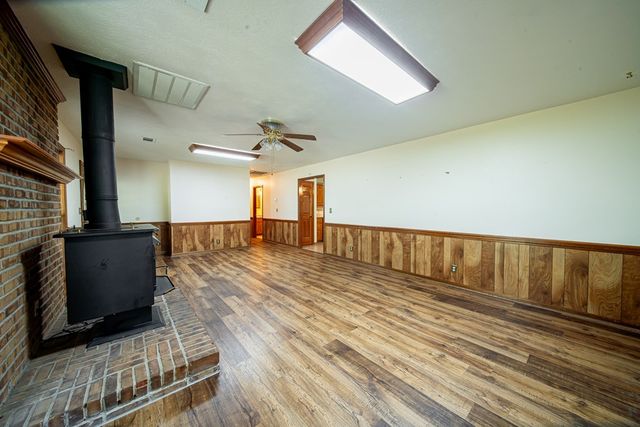 555 Shenandoah Drive, Cataula, GA 31804
