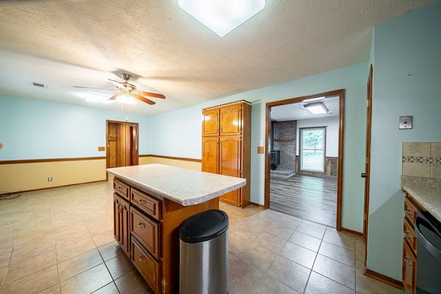 555 Shenandoah Drive, Cataula, GA 31804