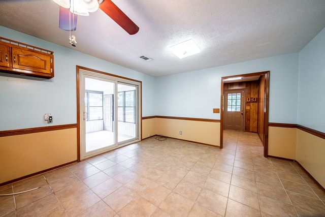 555 Shenandoah Drive, Cataula, GA 31804