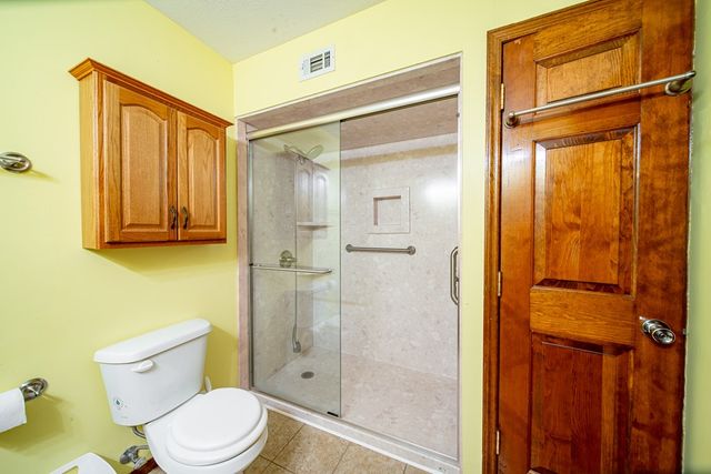 555 Shenandoah Drive, Cataula, GA 31804