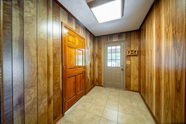 555 Shenandoah Drive, Cataula, GA 31804