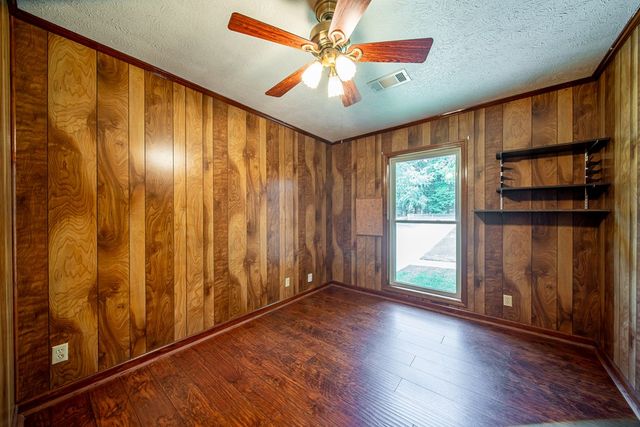555 Shenandoah Drive, Cataula, GA 31804