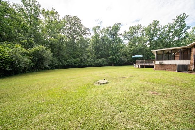 555 Shenandoah Drive, Cataula, GA 31804