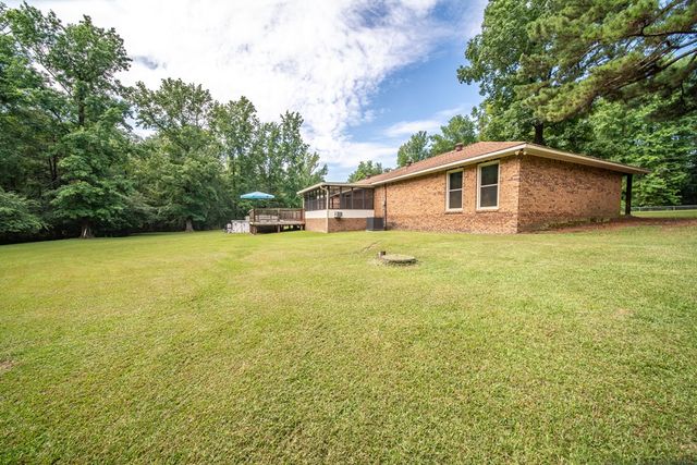 555 Shenandoah Drive, Cataula, GA 31804