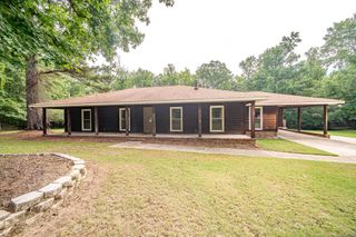 555 Shenandoah Drive, Cataula, GA 31804