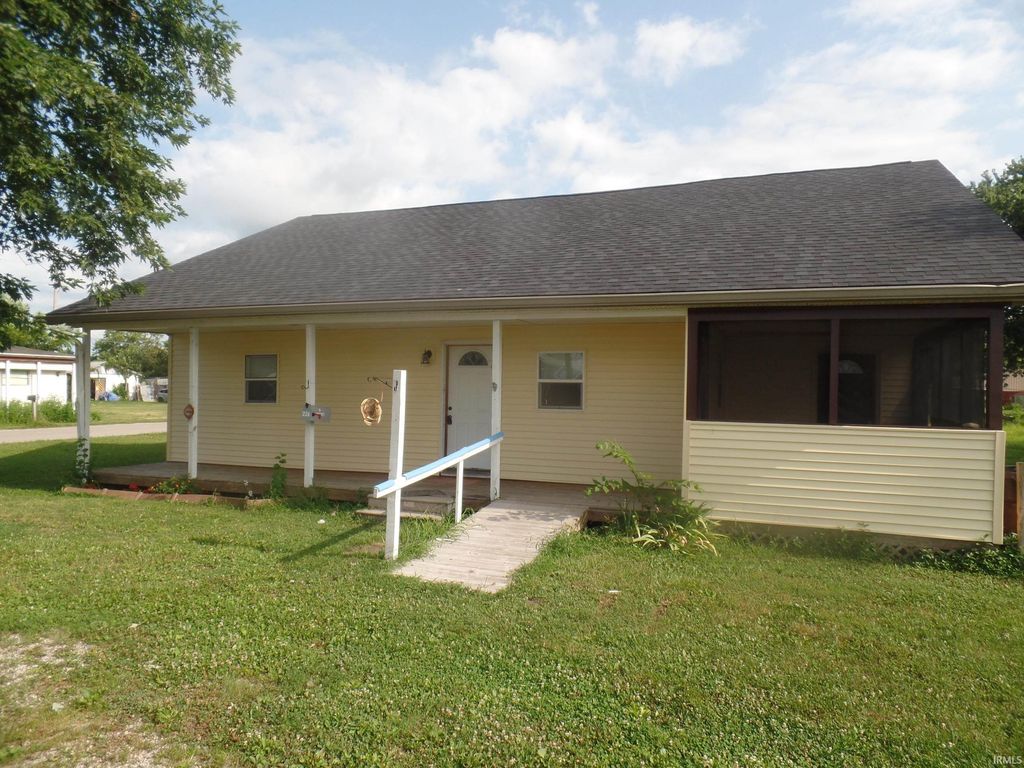 226 Ohio Street, Worthington, IN 47471