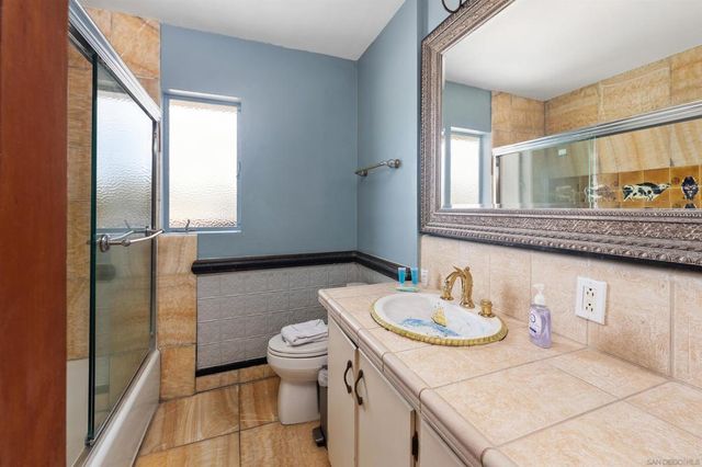 82 Crystal Dr, San Diego, CA 92109