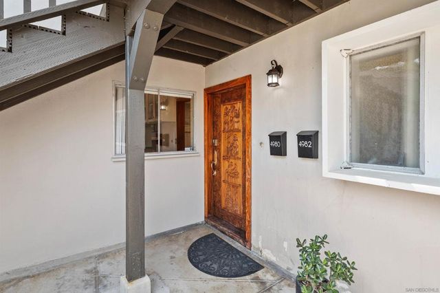 82 Crystal Dr, San Diego, CA 92109