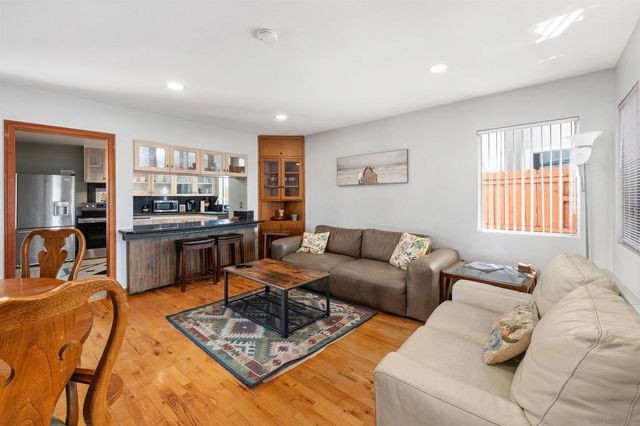 82 Crystal Dr, San Diego, CA 92109