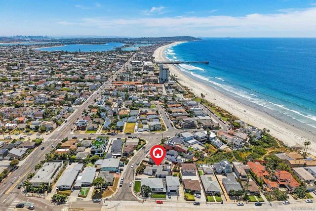 82 Crystal Dr, San Diego, CA 92109
