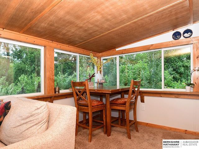 3214 N 78 Street, Omaha, NE 68134