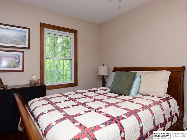 3214 N 78 Street, Omaha, NE 68134